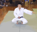左中腰橫受身